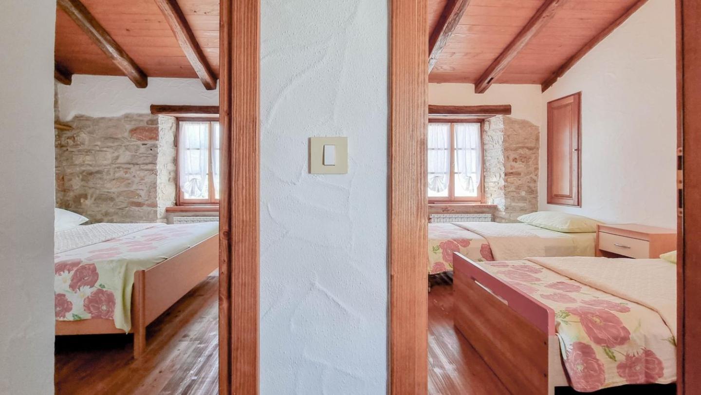 Ariana Villa Novigrad  Exterior photo